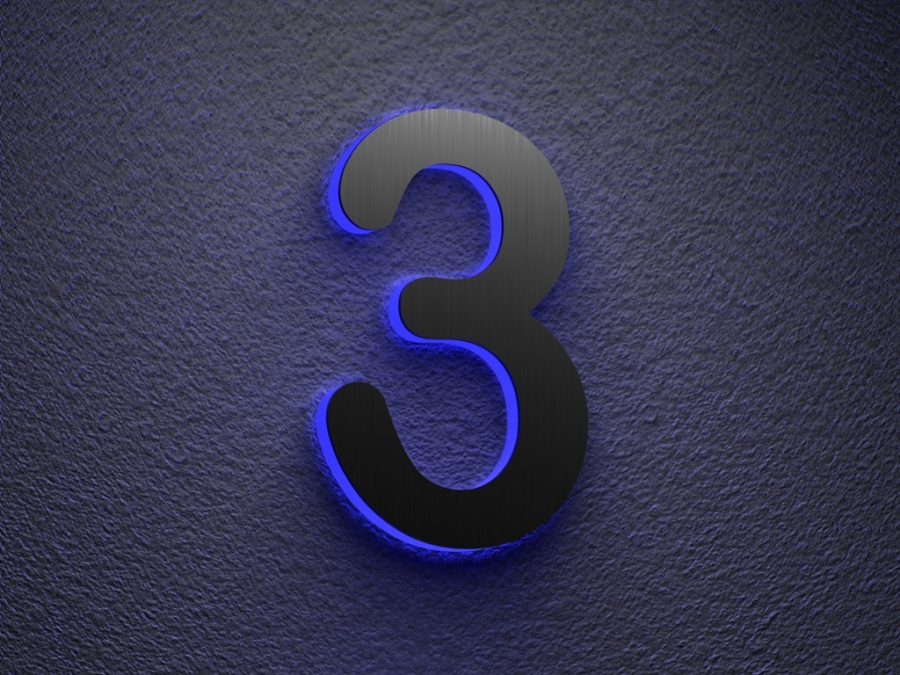 Artikelbild 2 des Artikels “LED-beleuchtete Edelstahl-Hausnummer 3 „LED-Numeral 3“ “